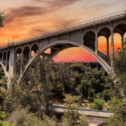 Scenic bridge in Pasadena